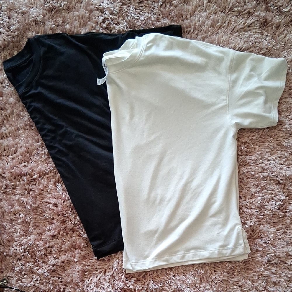 90 Degree By Reflex Cream And Black Short Sleeve Tops Never Worn
